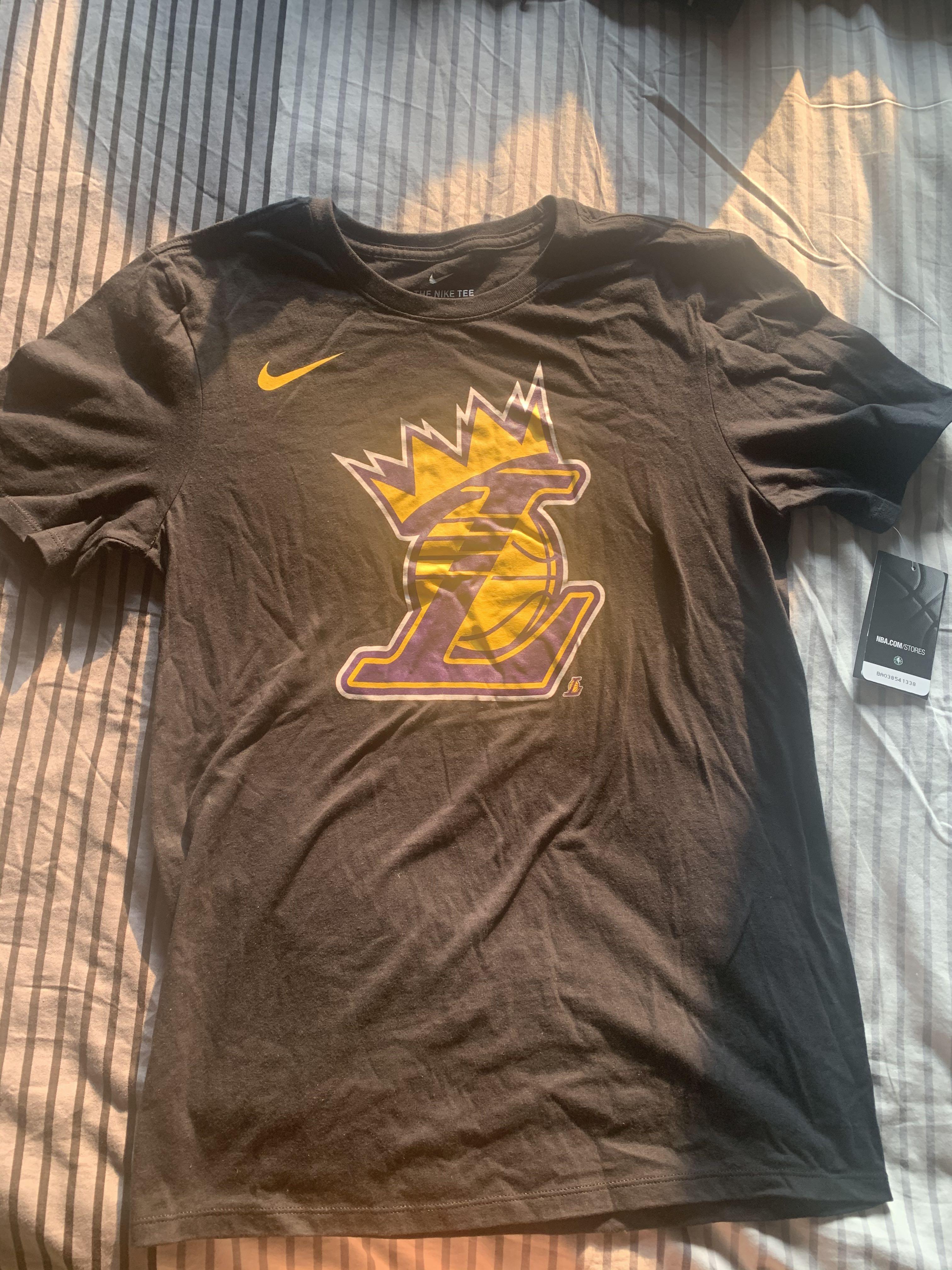 Nike Lebron LA Lakers Crown Shirt and Hat