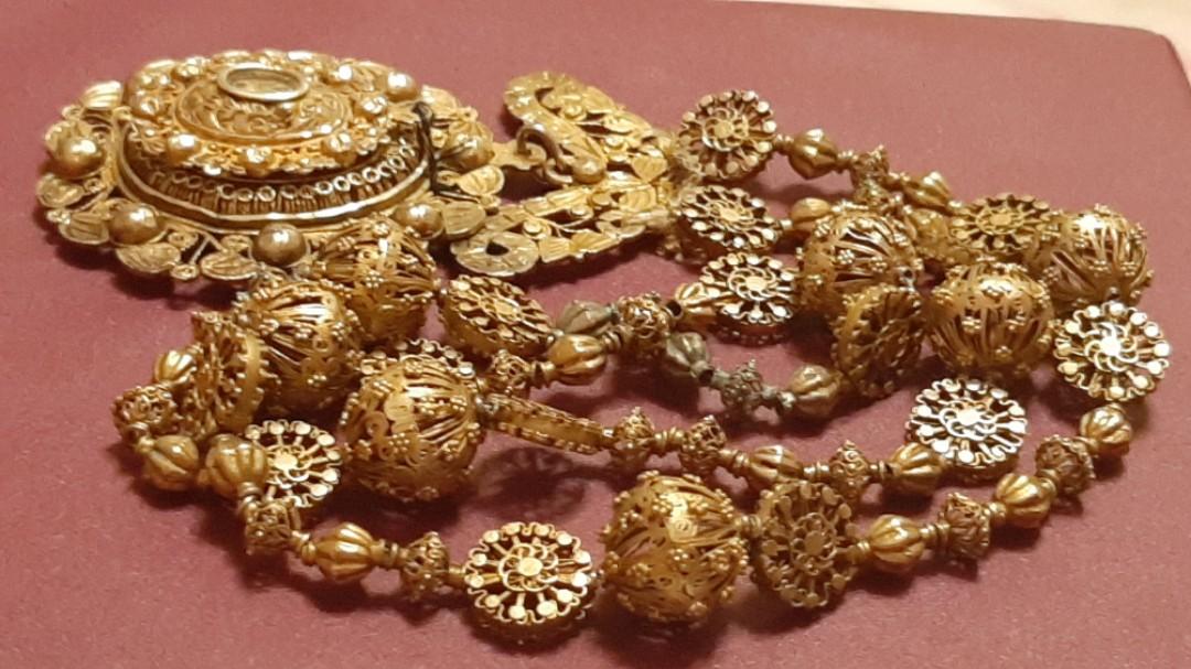 Original Centuryold Tambourine Necklace, Hobbies & Toys, Memorabilia