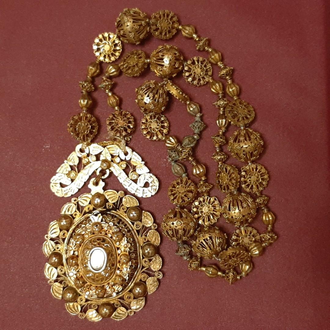 Original Centuryold Tambourine Necklace, Hobbies & Toys, Memorabilia