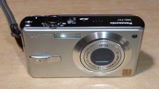 Panasonic DMC-FX7 digital camera
