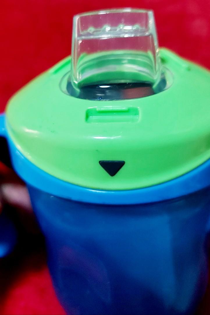 Preloved Playtex Training Cup (Category: Toilet Training) located in Quezon City. Submitted by kryshnanzyanna (Listing ID 1004804117, Image 3). Description: Preloved Playtex Training Cup open but not used.