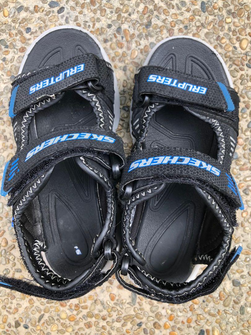 Skechers store sandals 2020