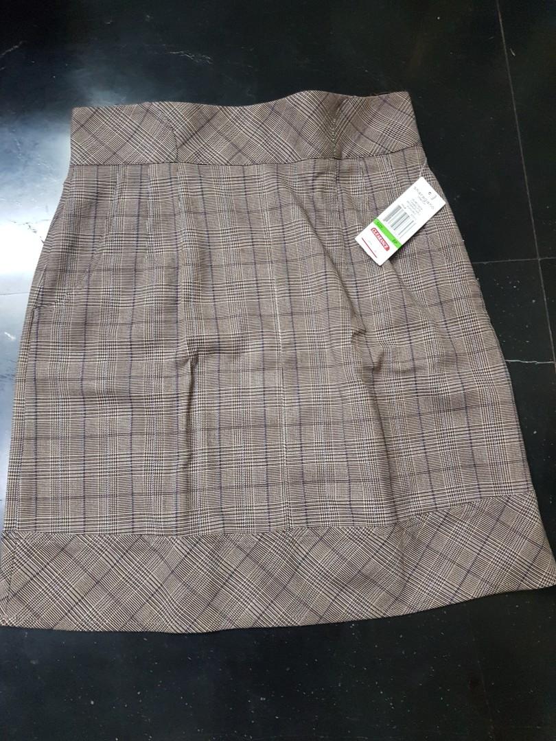 corporate attire skirt