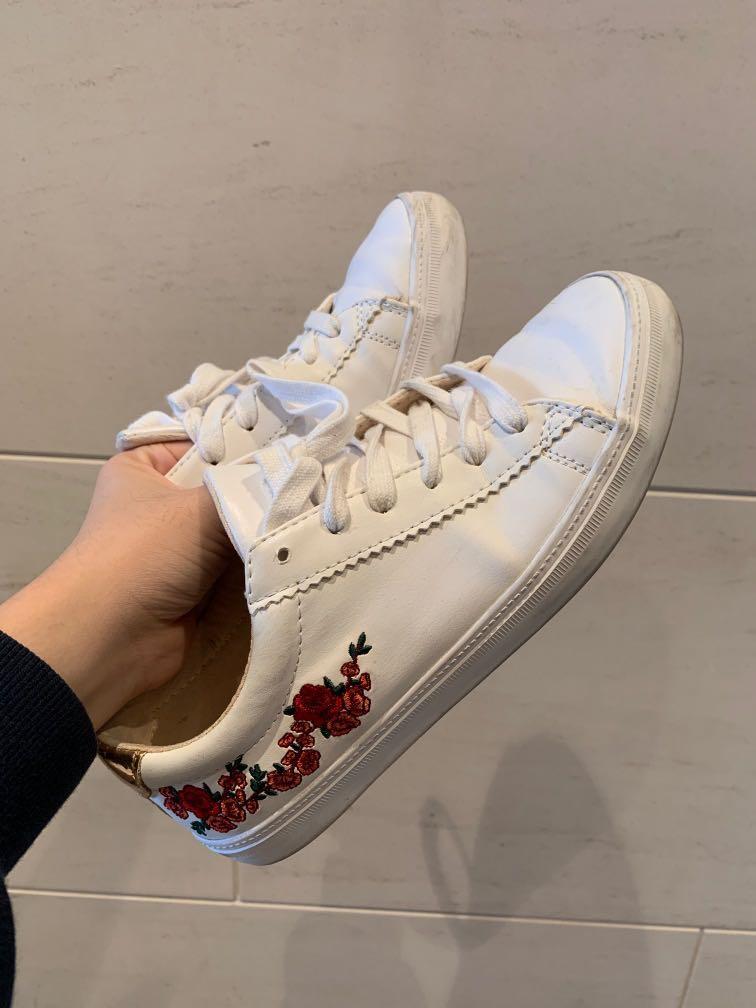 White sneakers with roses outlet
