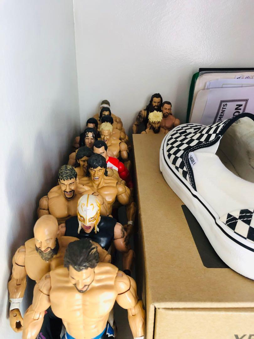 Wwe jakks action figures (Category: Figurines & Statues) located in Bacoor. Submitted by yummy1994 (Listing ID 1004936774, Image 1). Description: 500 each Shipping din kayo lang bahala sa fee. Rare figures Pm me thanks.