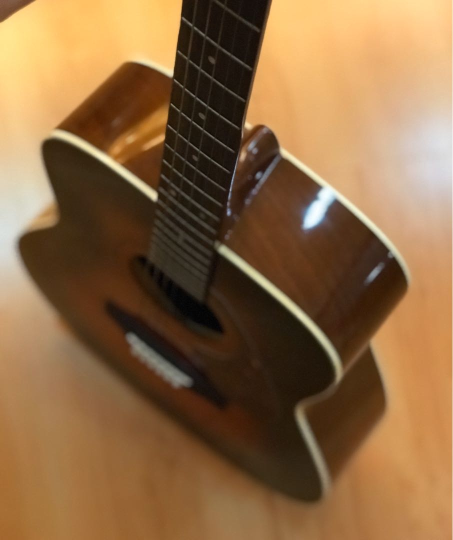 Yamaha f370 online sunburst