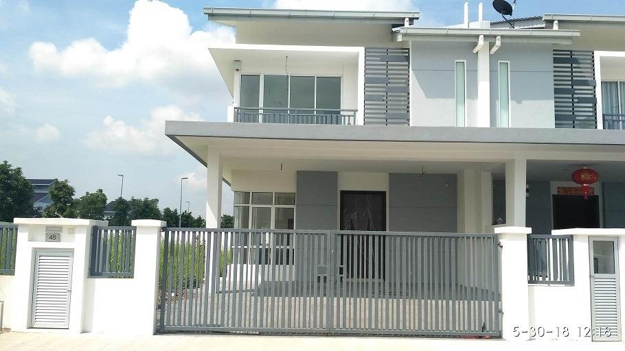 2sty Semi D Cluster 32 X65 Caspia M Residence 2 Rawang Only Rm433 000 Market Value Rm700 000 Property For Sale On Carousell