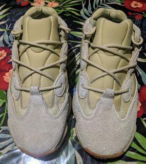 Avis Find the Adidas Yeezy 500 Desert Rat Adiprene for free