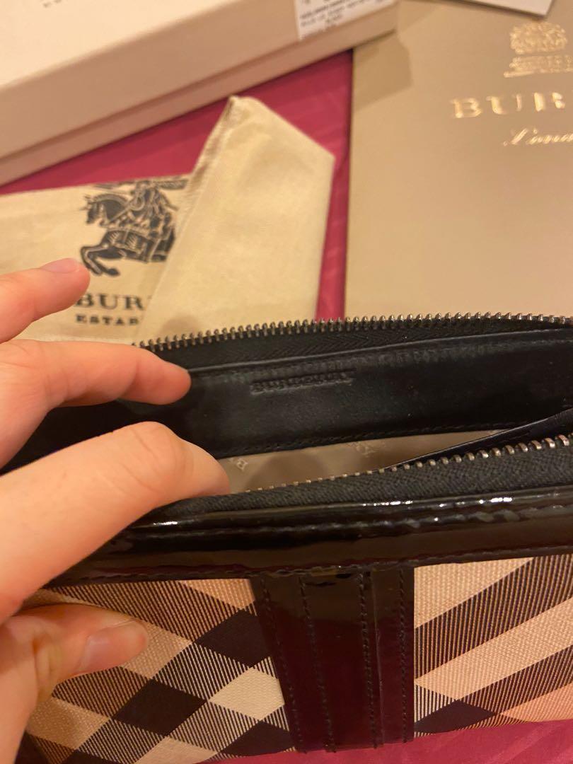 Authentic Burberry Nova Check Zip Wallet, Luxury, Bags & Wallets on  Carousell