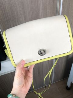 （分類：）位於 。 由 ctwyin 提交（商品編號 1005056686，圖片 1）。簡介： 。