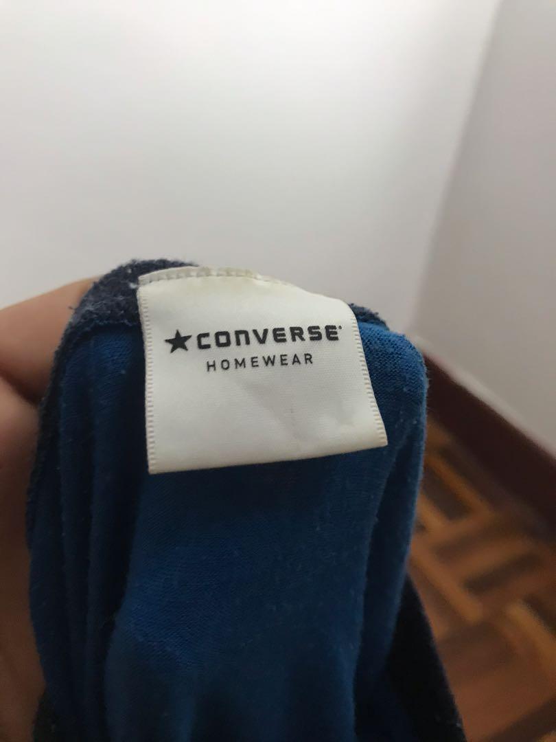 Convers (Category: Hoodies) located in Kuala Lumpur. Submitted by abdulbundle.my (Listing ID 1005080052, Image 3). Description: Used Condition 9/10 Rm 35 free pos..