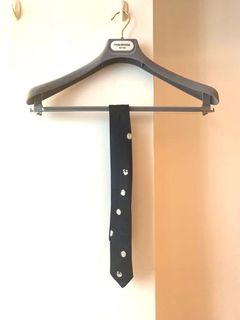 （分類：）位於 。 由 menswearbuyer 提交（商品編號 1005007676，圖片 1）。簡介： 。