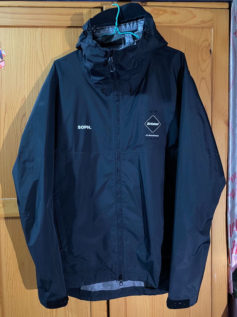 FCRB FW19 Rain Jacket, 男裝, 外套及戶外衣服- Carousell