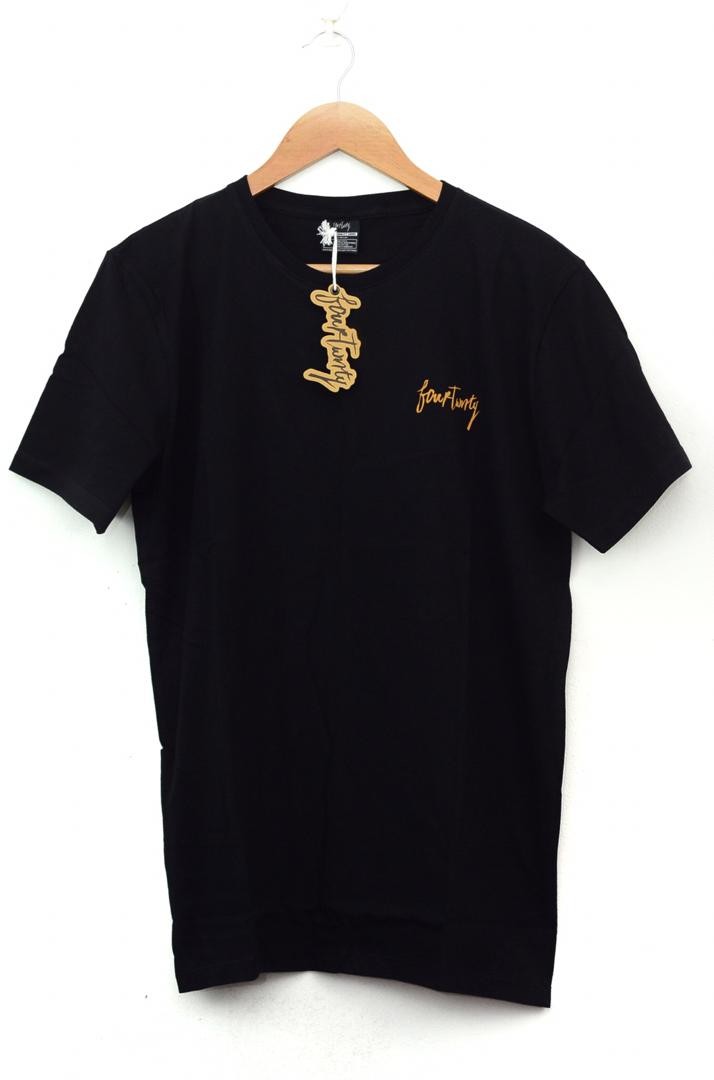 Fourtwenty Band Tshirt Men S Fashion Clothes Tops On Carousell Jika dulu lebih banyak musisi major label bermunculan di indonesia, kini sepertinya tren sudah mulai berubah. carousell