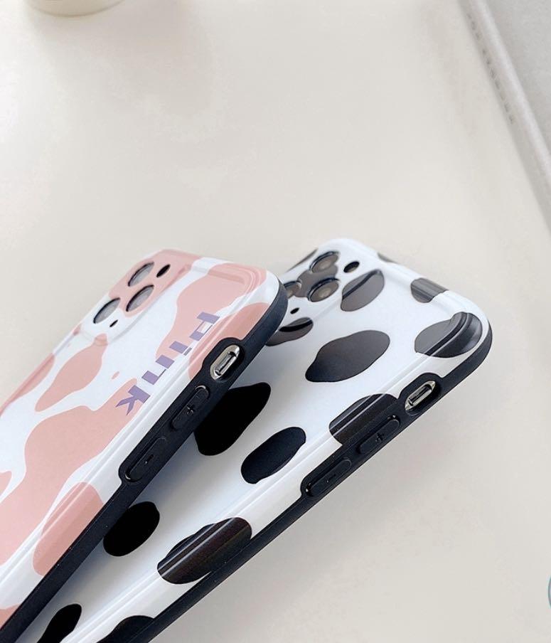 Iphone 11, 11 pro and 11 pro Max (Category: Cases & Sleeves) located in Manila. Submitted by berrypat (Listing ID 1005027628, Image 3). Description: For sale!! ✨CASETIFY INSPIRED CASES✨ iPhone 11, iPhone 11 Pro and iPhone 11 Pro Max Case. PRICE: 220PESOS ONLY!! PAY THROUGH GCASH OR BDO. Grab yours now. PM FOR ORDERS Shipping free will shoulder by the buyer. Available: Grab and Lalamove..