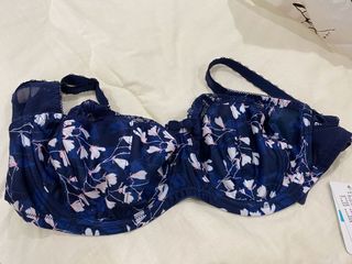 (Category: ) located in . Submitted by missyy69 (Listing ID 1005039508, Image 1). Description: .