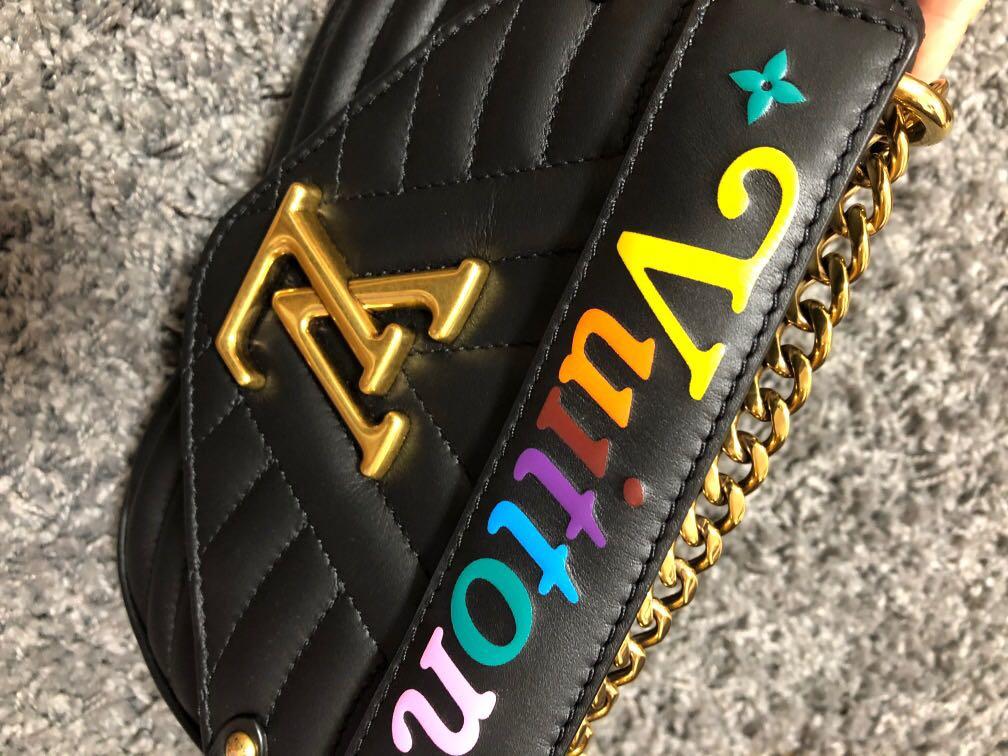 WTS : LOUIS VUITTON NEW WAVE CHAIN BAG PM - Bags & Luggage