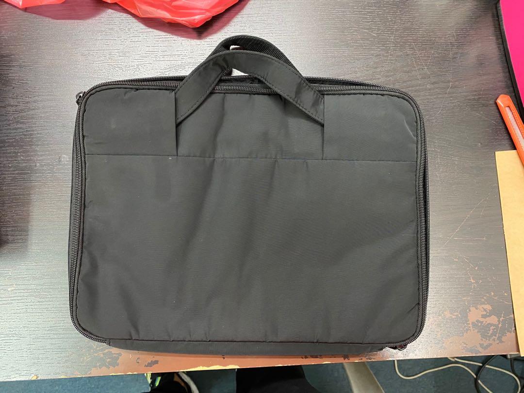無印良品　パソコンケース