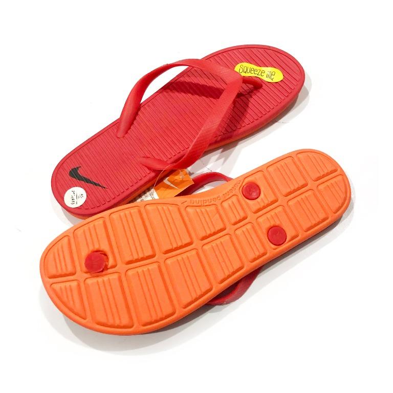 Nike squeeze sales slippers