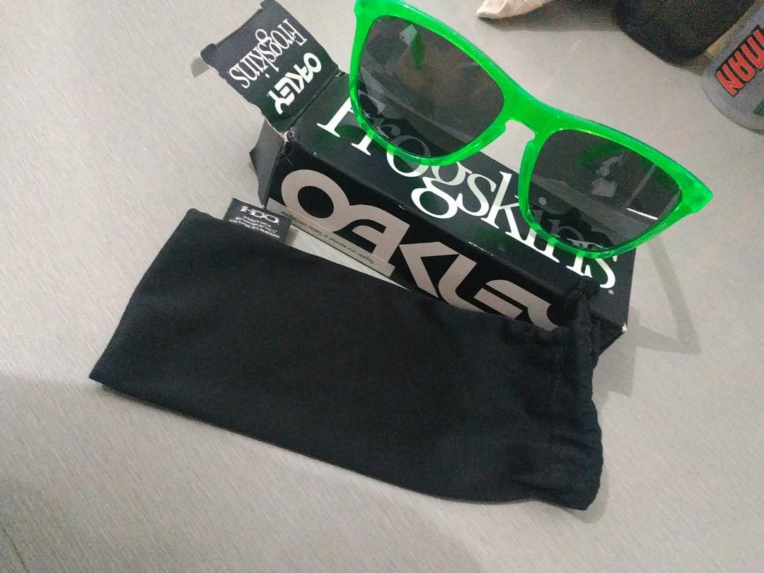 Oakley frogskin ANTIFREEZE, Men's Fashion, Watches & Accessories,  Sunglasses & Eyewear on Carousell