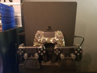 (Category: ) located in . Submitted by your_solution (Listing ID 1005142288, Image 1). Description: .