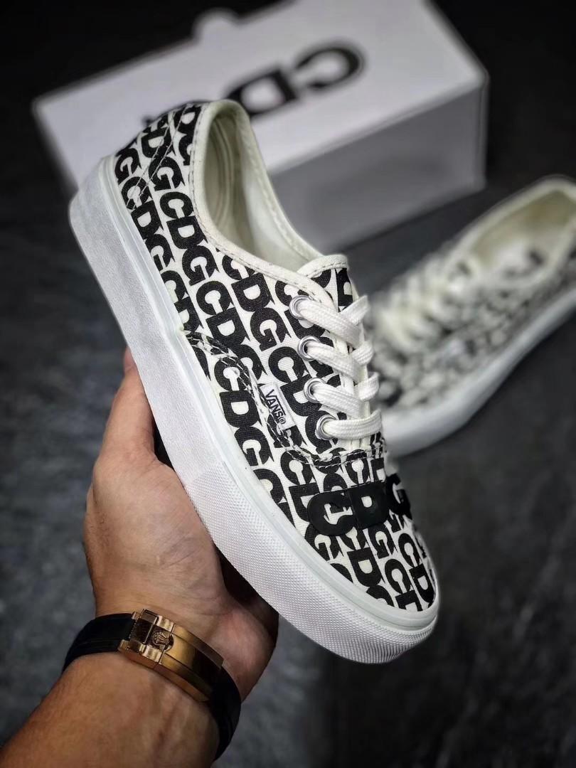 besked auditorium Oberst Comme des Gaccons x Van Authentic LX Low “CDG” (2018) VN0A33TASHM, Men's  Fashion, Footwear, Sneakers on Carousell