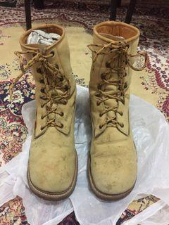 Vintage Levis orange tab boots