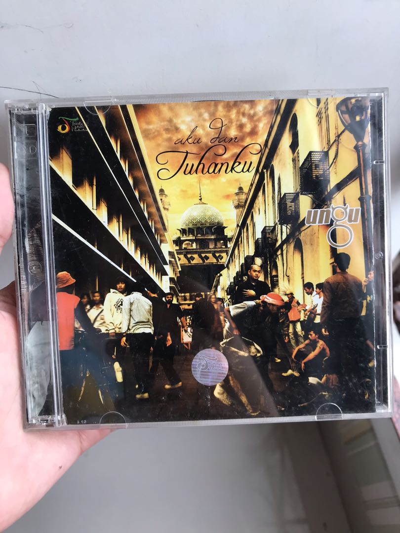 Cd Album Ungu Aku Dan Tuhanku Musik Media Cd Dvd Lainnya Di Carousell