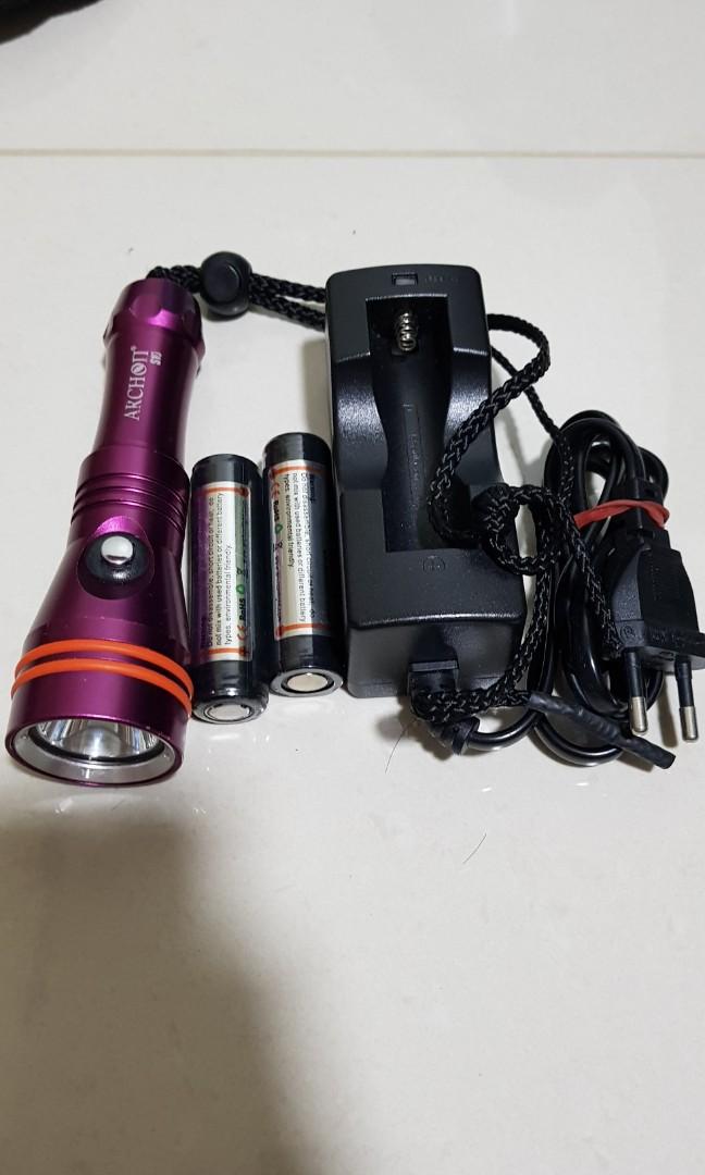 Archon S10 Dive Torch With 2 Batteries N Charger Diving Sports Sports Games Equipment On Carousell