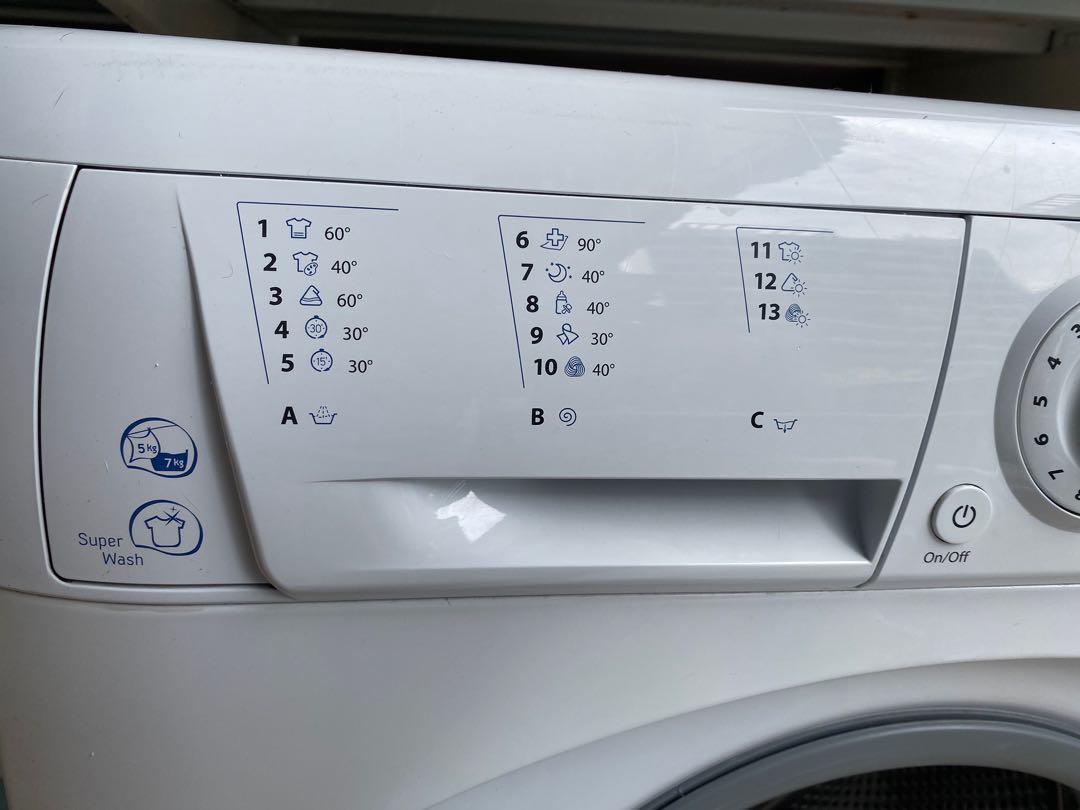 Ariston Washing Machine / Dryer (ARM7L125), TV & Home Appliances