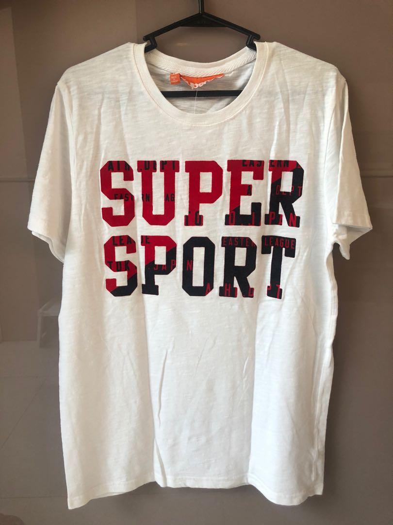 Aunthentic Superdry Shirt (Category: Tshirts & Polo Shirts ) located in Quezon City. Submitted by mybee (Listing ID 1005145392, Image 1). Description: Super Sport- Diagonal Tee Color: Grit Optic Style: MS1IXI26 Made in Turkey Chest: 21” Length: 30” Sleeves: 8.5” Hem: 21” No return, no exchange of item.