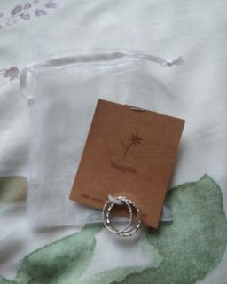 （分類：）位於 。 由 emerald72489 提交（商品編號 1005287363，圖片 1）。簡介： 。