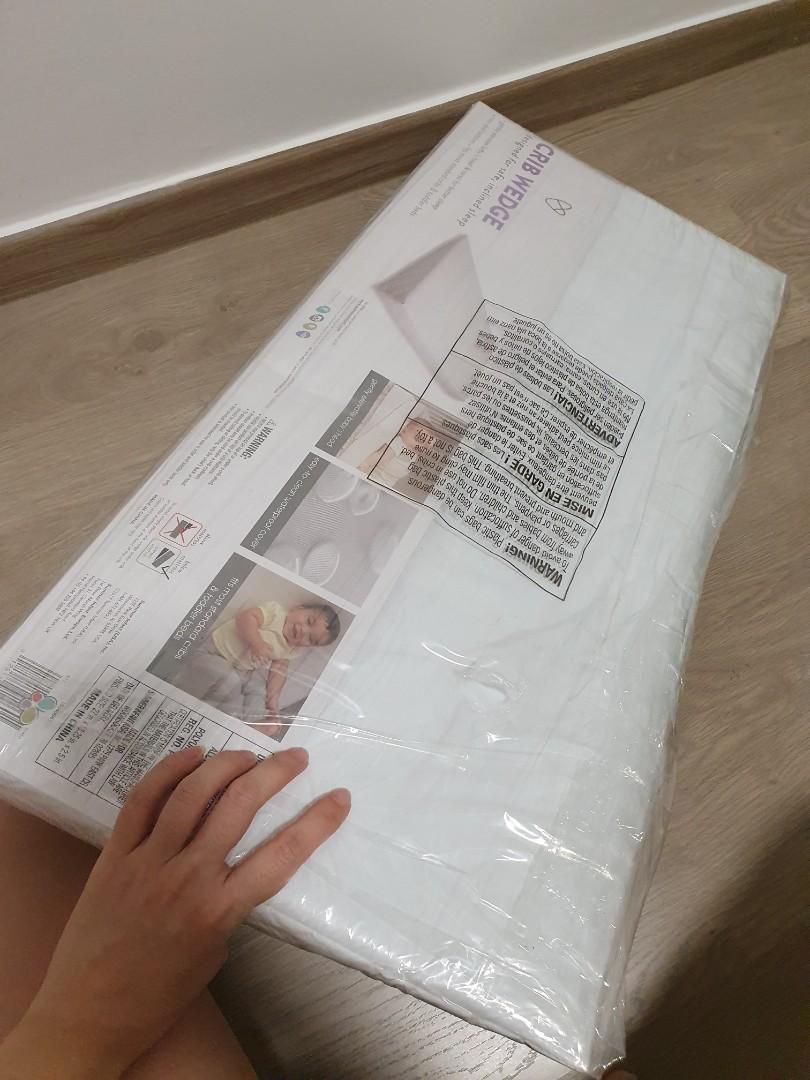 CRIB WEDGE / COT WEDGE, Babies & Kids, Cots & Cribs on Carousell