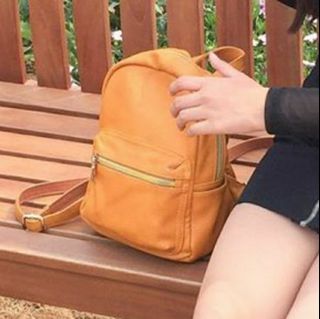 (Category: ) located in . Submitted by crlspnd (Listing ID 1005313372, Image 1). Description: .