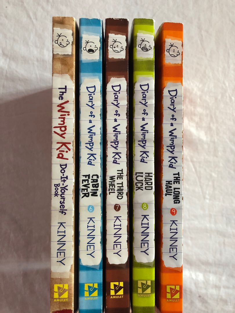 Diary of a Wimpy Kid Book Set (5 books)