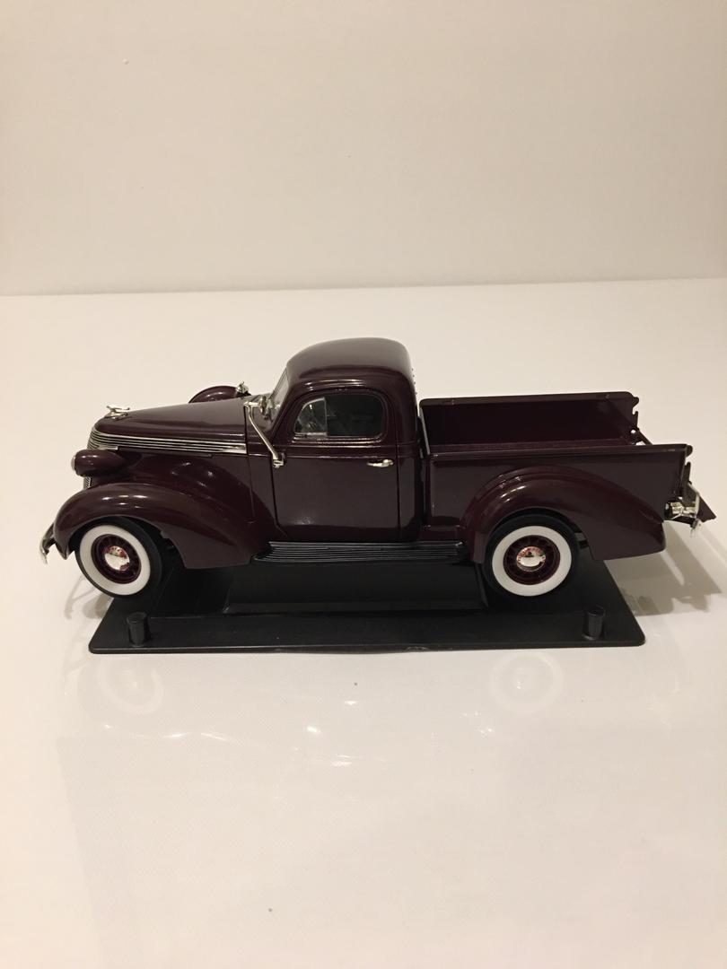 dinky toys F 25P Studebaker Pick-up peu fréquent