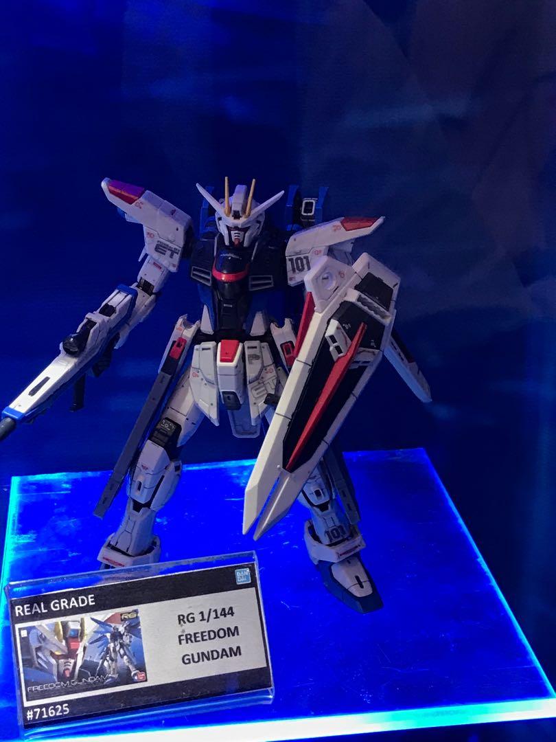 Freedom Gundam (Category: Gundam & Model Kits) located in Quezon City. Submitted by tkmarl (Listing ID 1005300028, Image 2). Description: 💯Original and bandai model 💯 good as new. With gundam case .