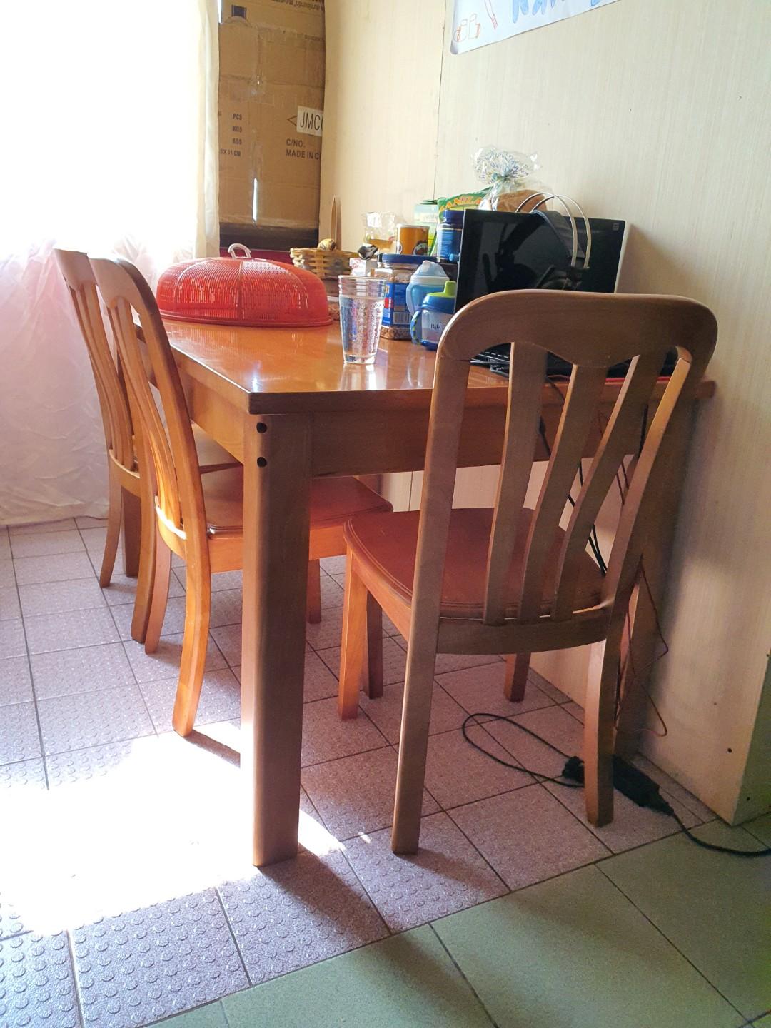 High Quality Dining Table Table Only No Chairs Home Furniture Furniture Fixtures Tables Chairs On Carousell