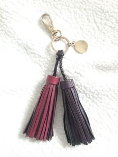 (Category: ) located in . Submitted by v_treasures (Listing ID 1005226700, Image 1). Description: .