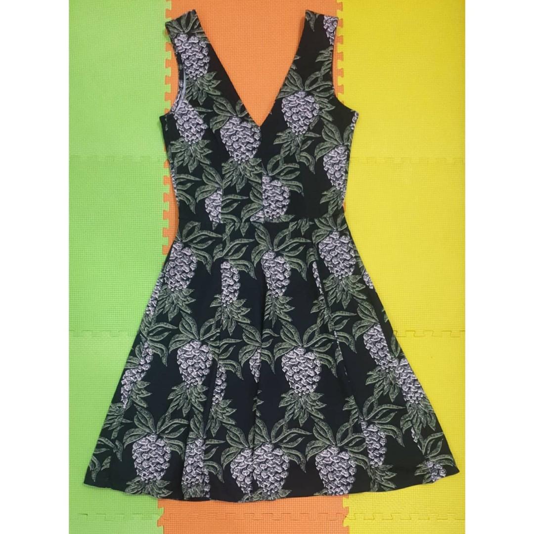 H&m pineapple dress discount