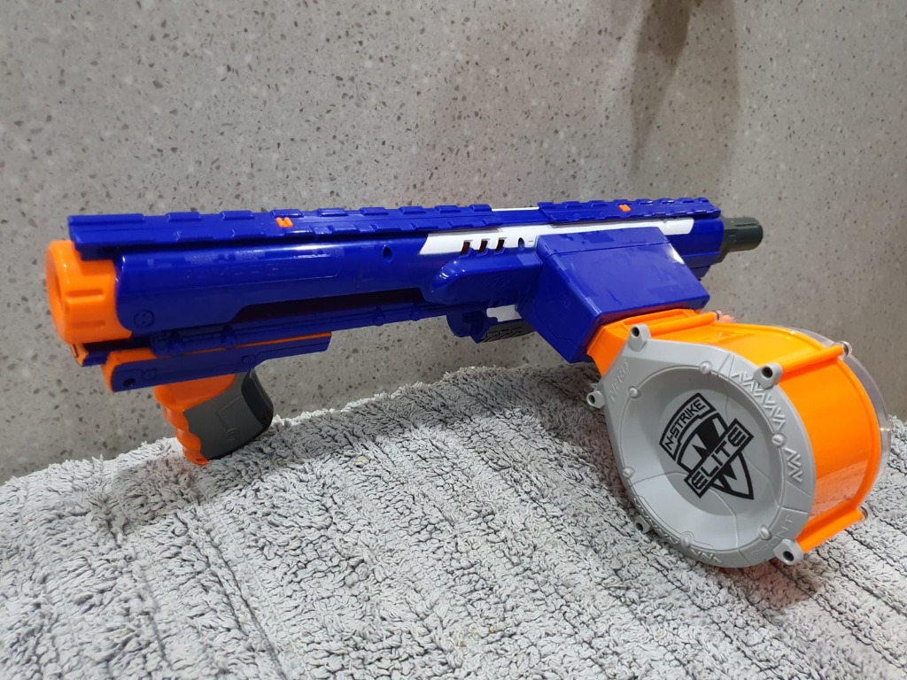 Nerf Gun Rampage Elite with 25 Bullets Drum Magazine, Toys & Games ...