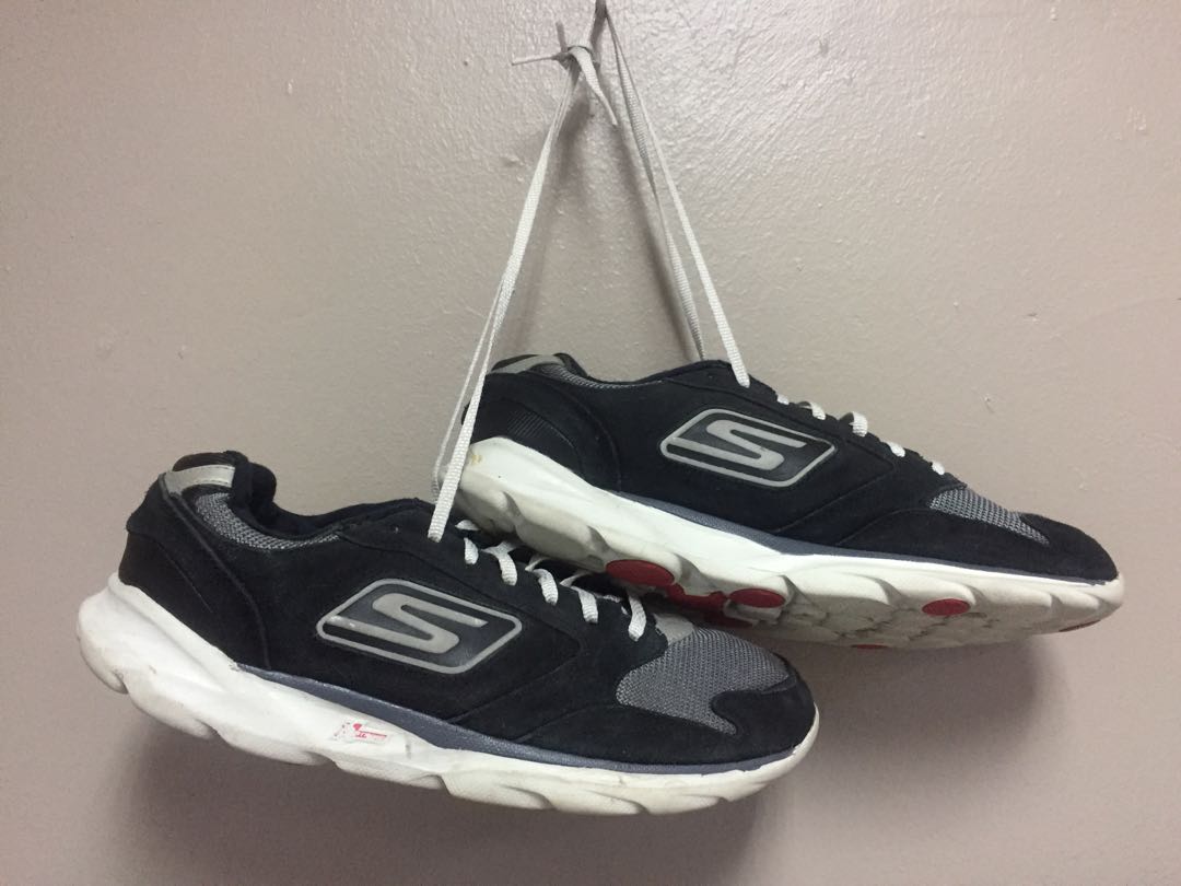 skechers go run victory