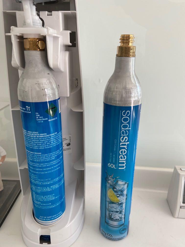 How Much Does An Empty SodaStream CO2 Cylinder Weigh And