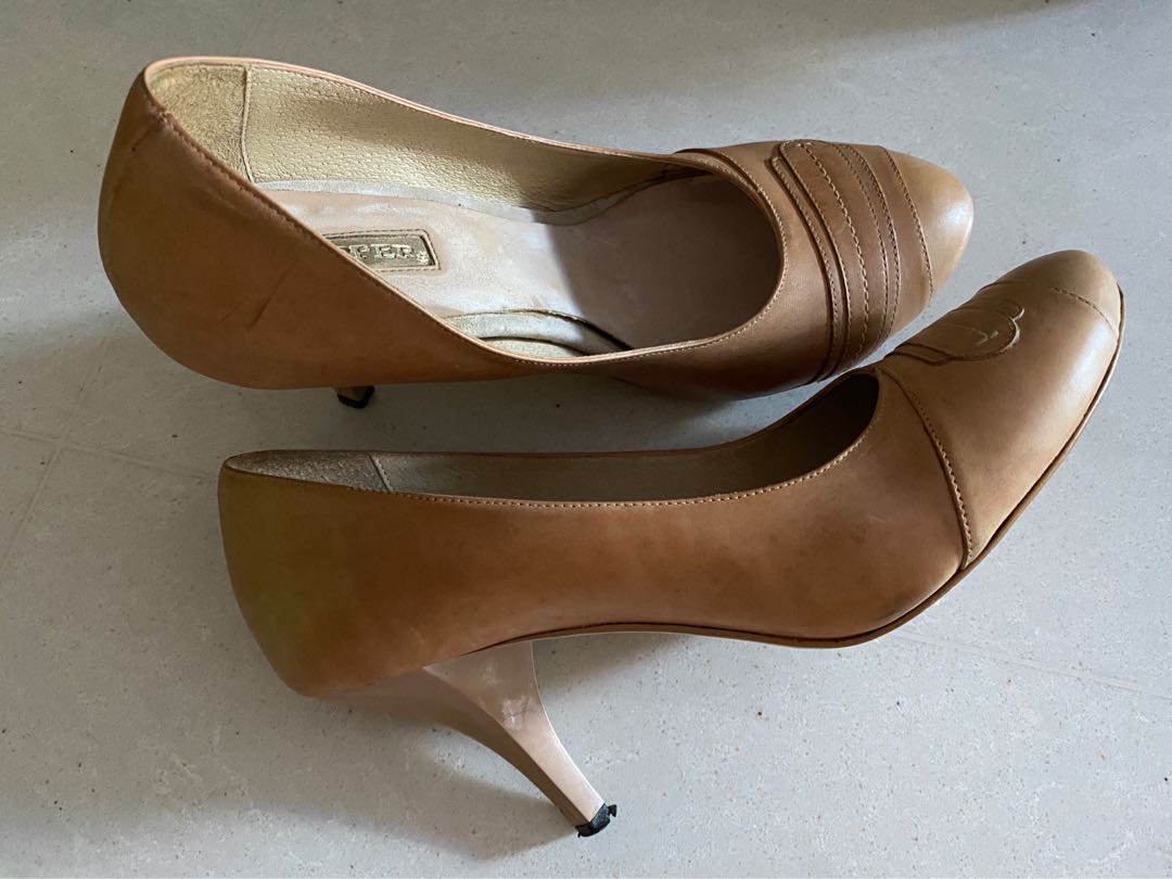 Women's camel colour heels, Women's 