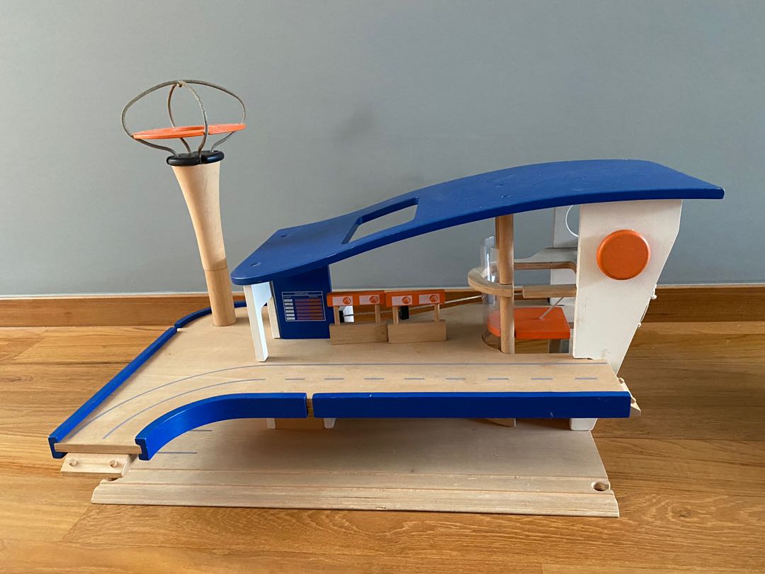 Wooden airport playset store