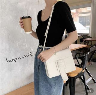 （分類：）位於 。 由 makmakb 提交（商品編號 1010334806，圖片 1）。簡介： 。