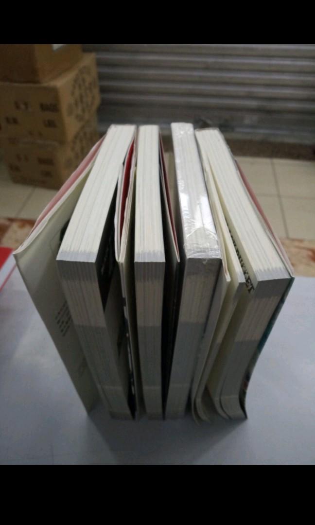 輕小說黑色子彈1 4 神崎紫電台灣角川出版 興趣及遊戲 書本 文具 小朋友書 Carousell