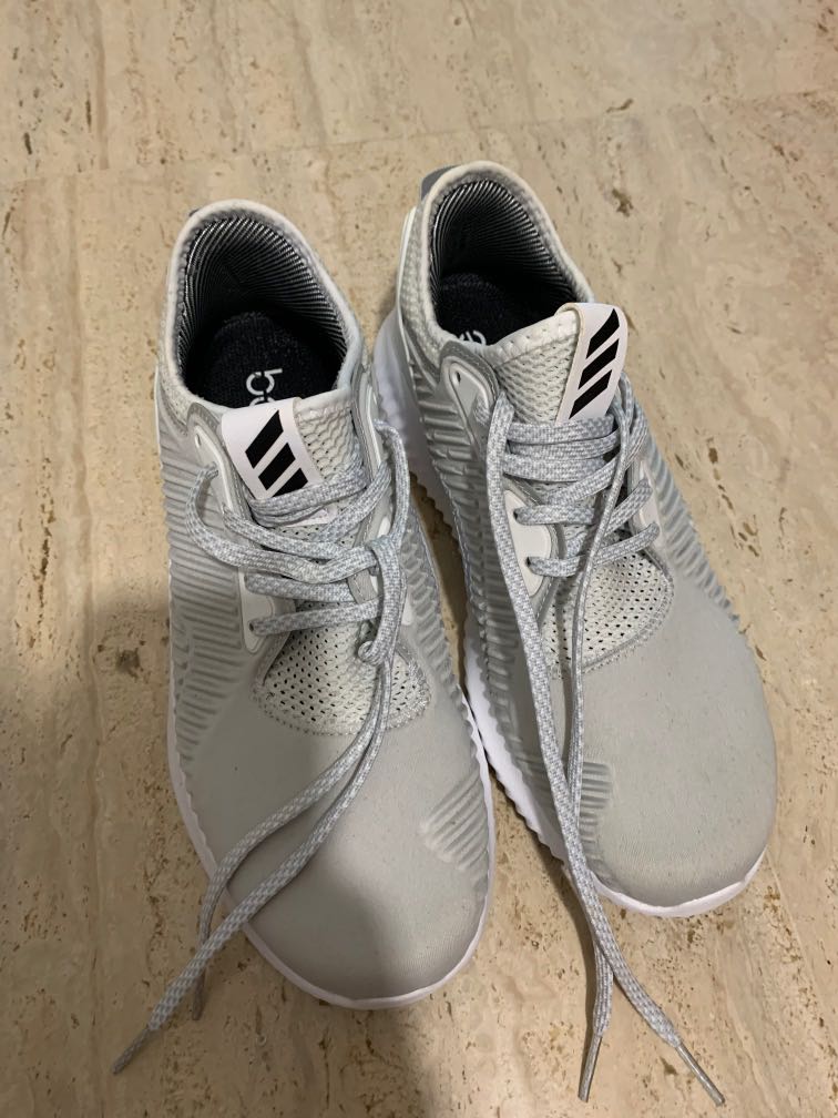 adidas bounce running