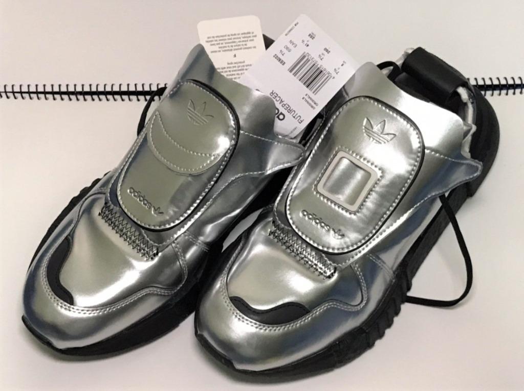 adidas Futurepacer Metallic Silver EE5002, 男裝, 鞋, 西裝鞋- Carousell