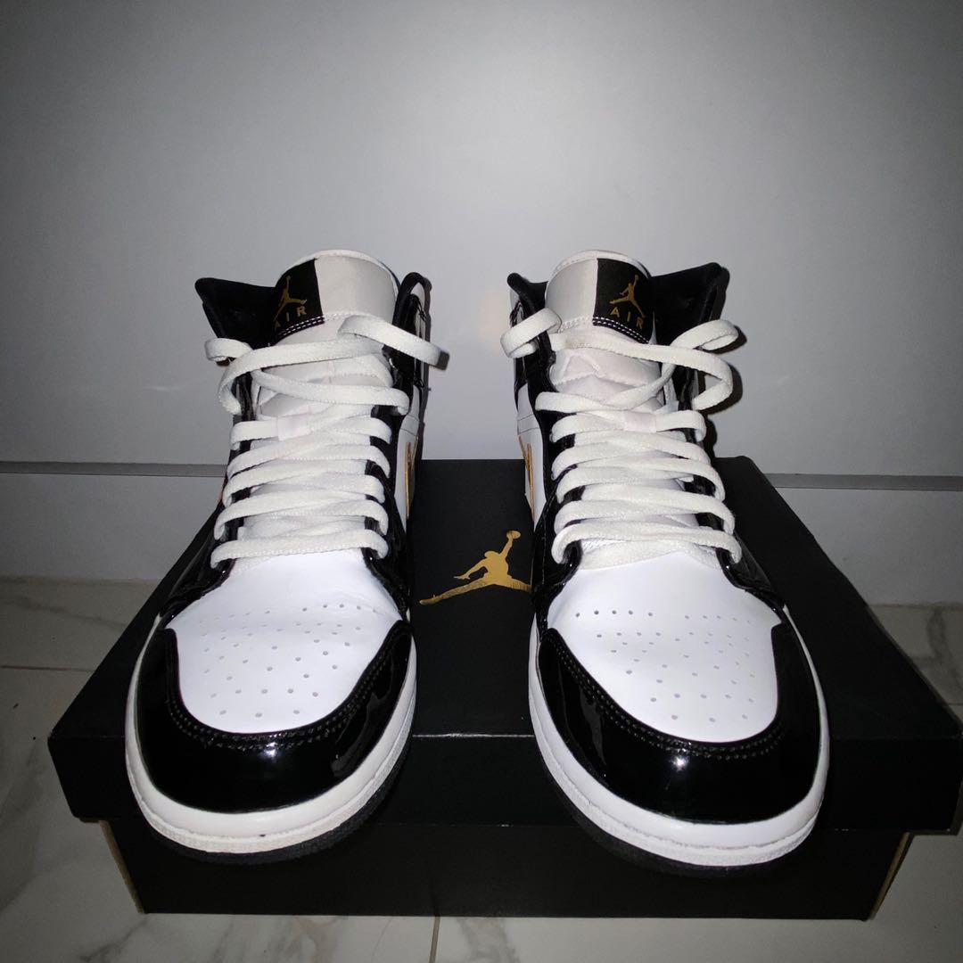 Air jordan 1 mid patent black gold best sale